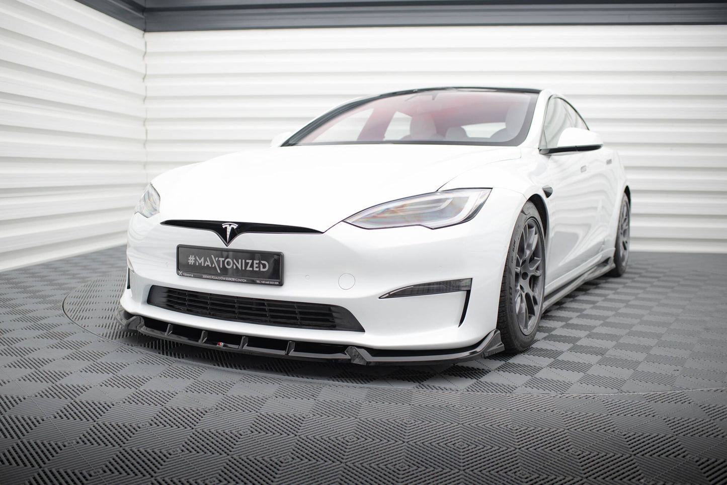 Forreste splitter V.1 Tesla Model S Plaid Mk1 Facelift