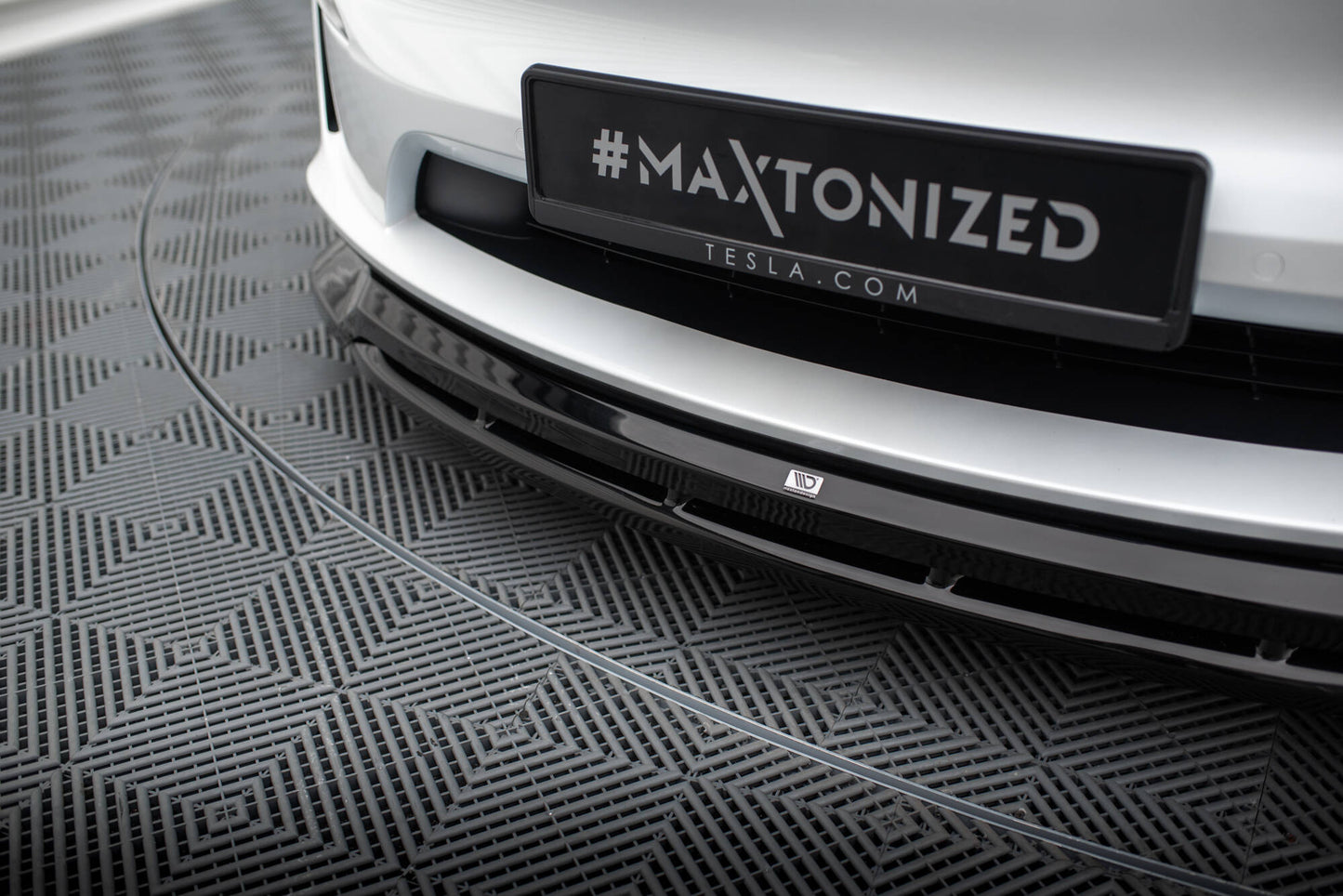Forreste splitter V.1 Tesla Model X Mk1 Facelift