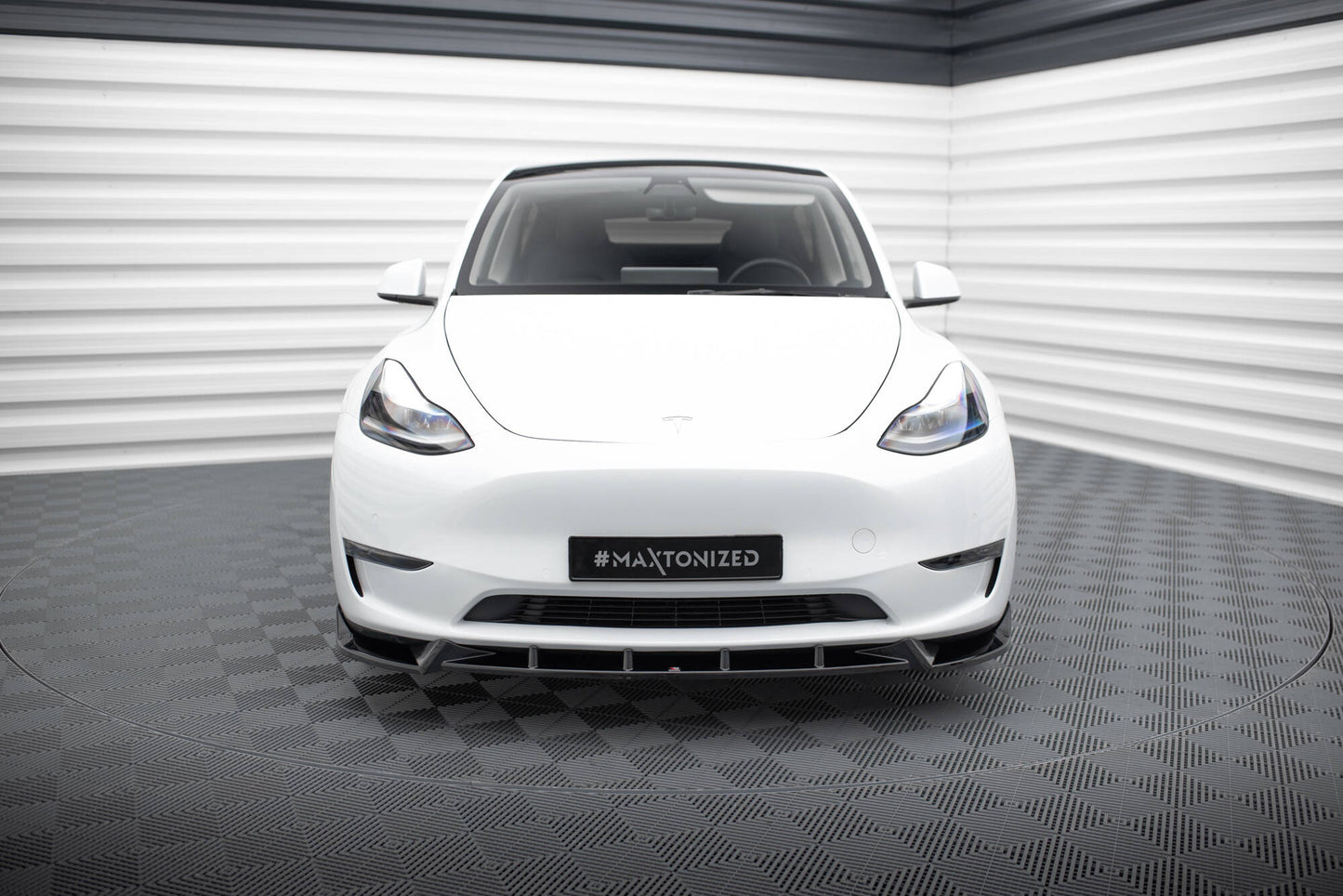 Forreste splitter V.1 Tesla Model Y