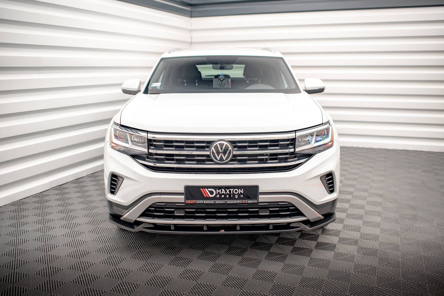 Forreste splitter V.1 Volkswagen Atlas Cross Sport