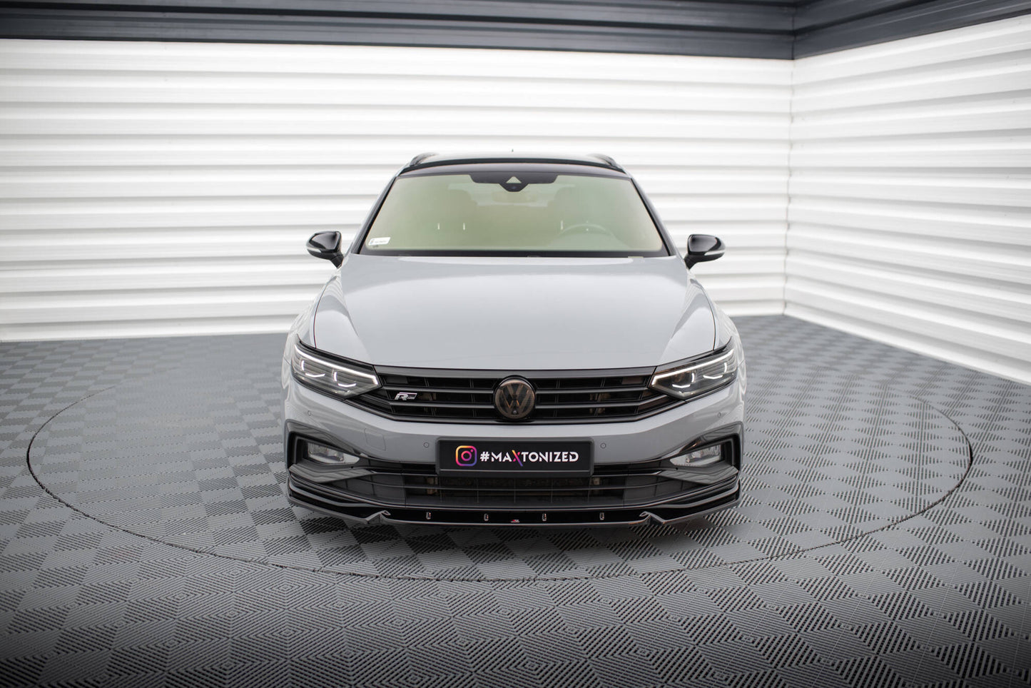 Forreste splitter V.1 Volkswagen Passat R-Line B8 Facelift