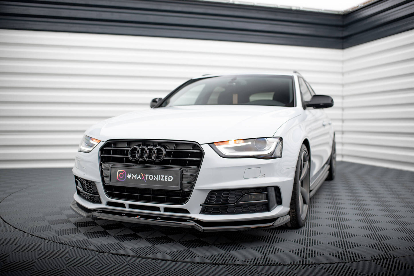 Forreste splitter V.2 Audi A4 Competition B8 Facelift