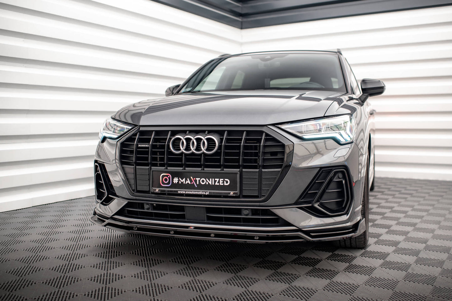 Forreste splitter V.2 Audi Q3 S-Line F3