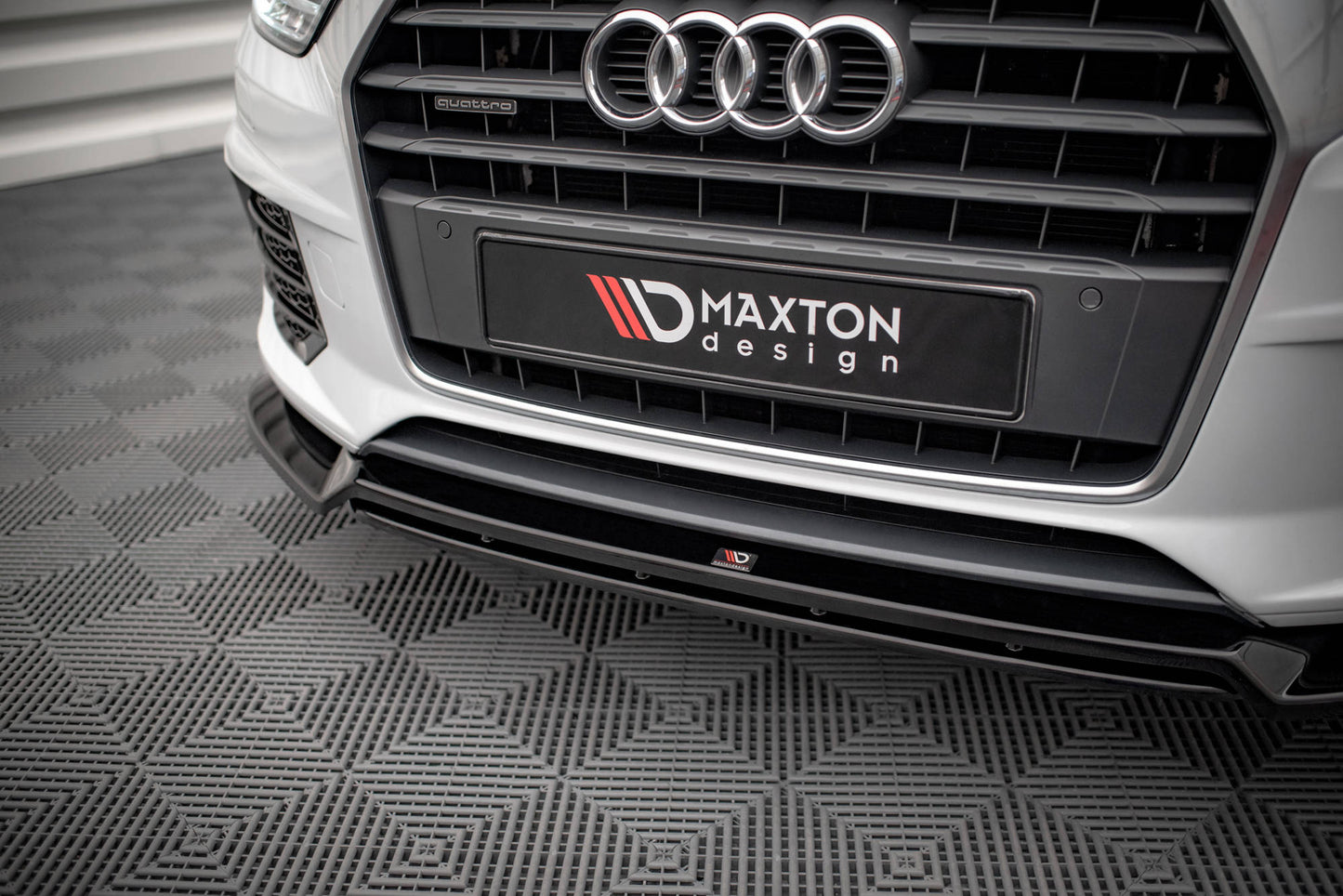 Forreste splitter V.2 Audi Q3 Sport 8U Facelift