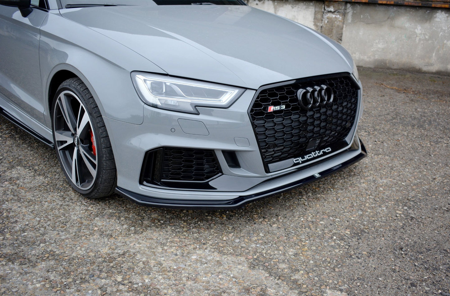 Forreste splitter V.2 Audi RS3 8V FL Sedan