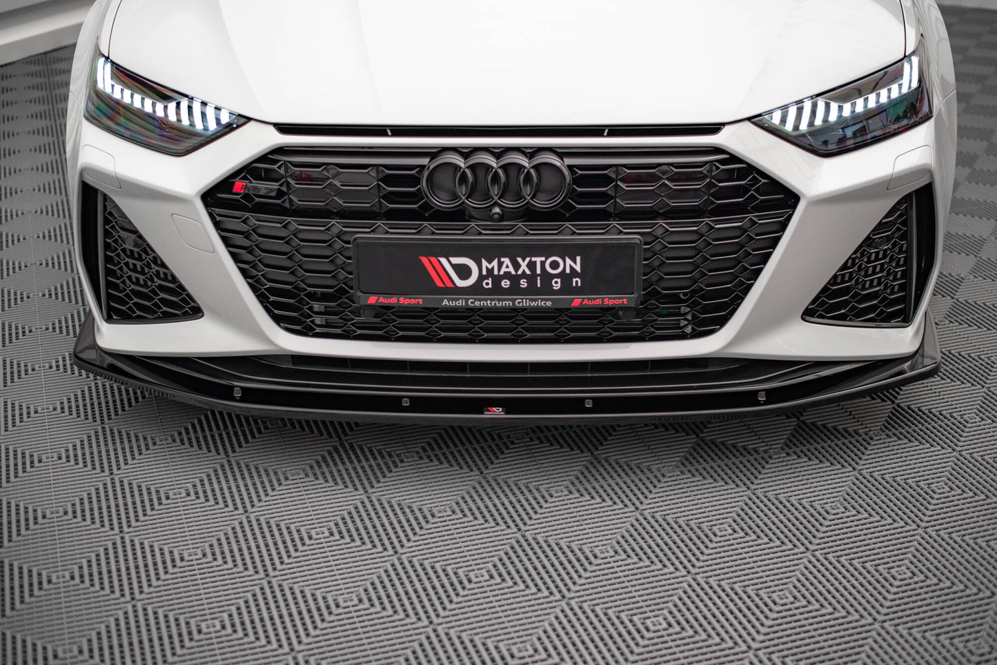 Forreste splitter V.2 Audi RS7 C8