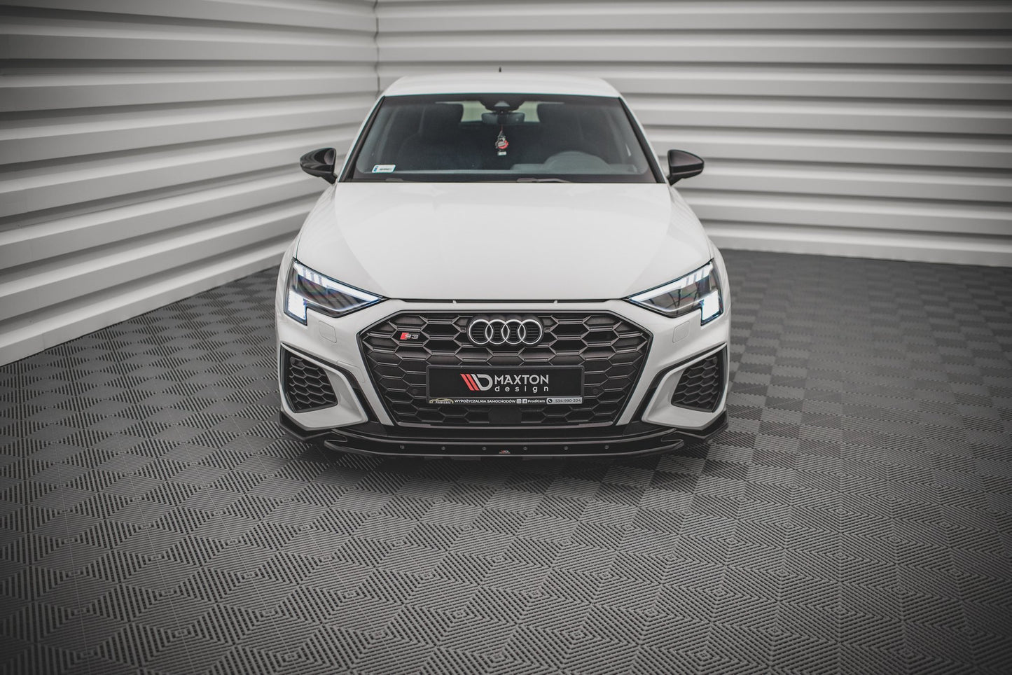 Forreste splitter V.2 Audi S3 / A3 S-Line 8Y