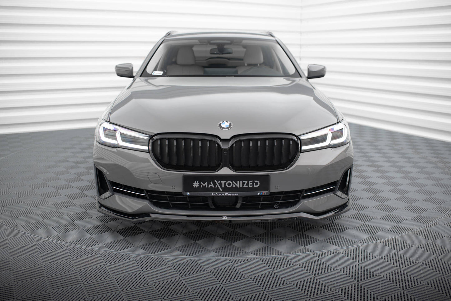 Forreste splitter V.2 BMW 5 G30 / G31 Facelift