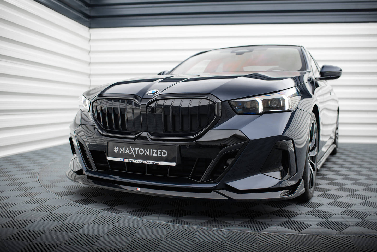 Forreste splitter V.2 BMW 5 / i5 M-Pack G60