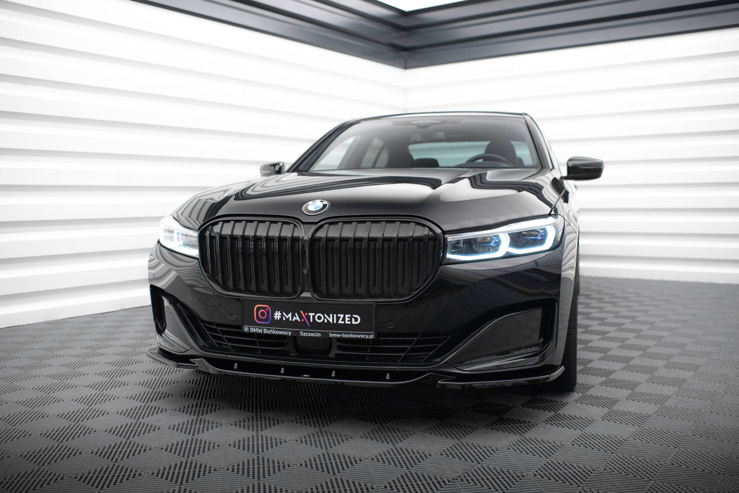 Forreste splitter V.2 BMW 7 G11 / G12 Facelift