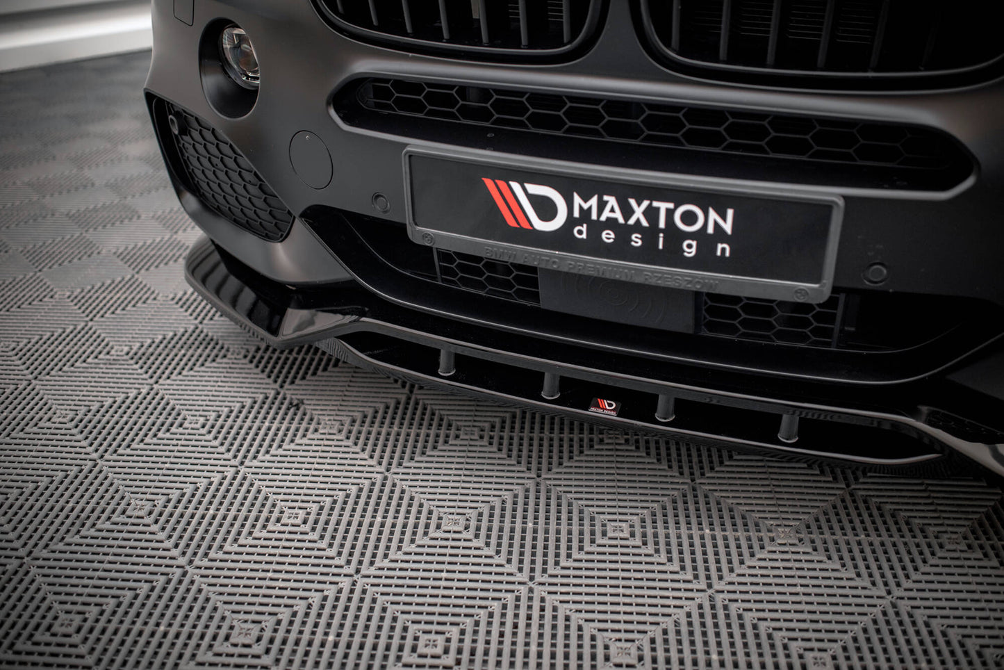 Forreste splitter V.2 BMW X5 M-Pack F15