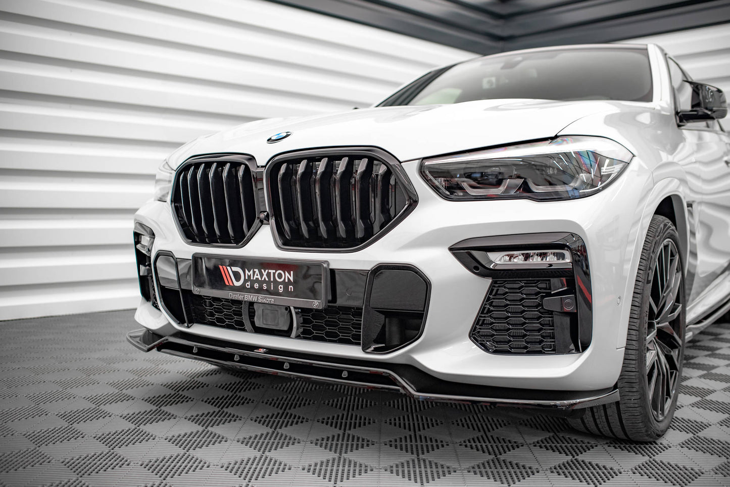 Forreste splitter V.2 BMW X6 M-Pack G06