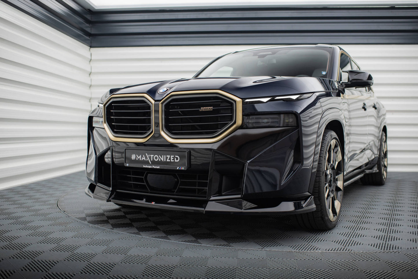Forreste splitter V.2 BMW XM G09