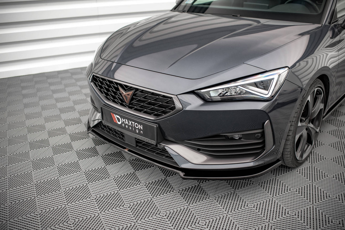 Forreste splitter V.2 Cupra Leon Mk1