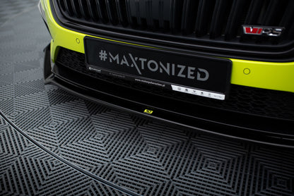Forreste splitter V.2 + Flaps Skoda Octavia RS Mk4
