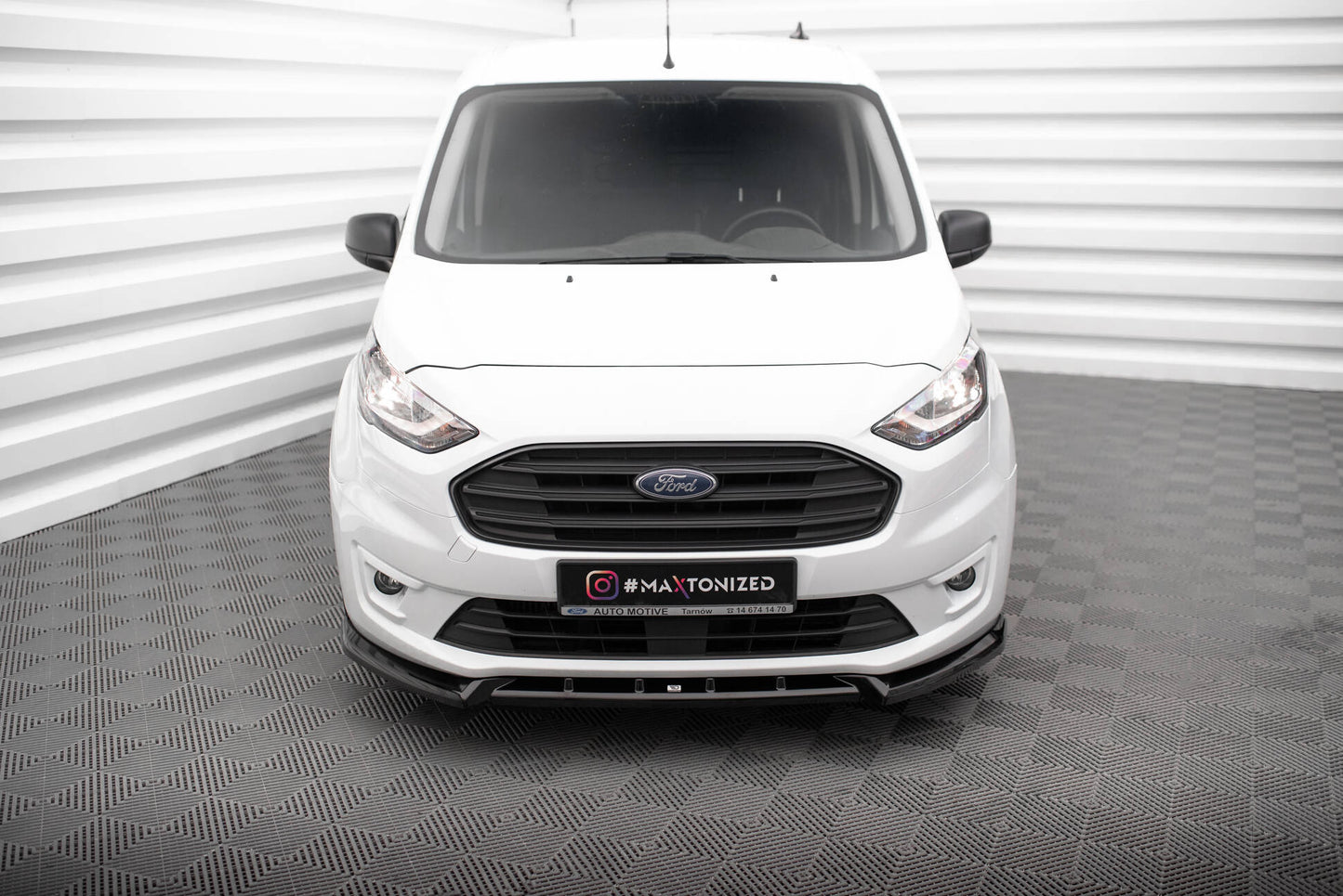 Forreste splitter V.2 Ford Transit Connect Mk2 Facelift