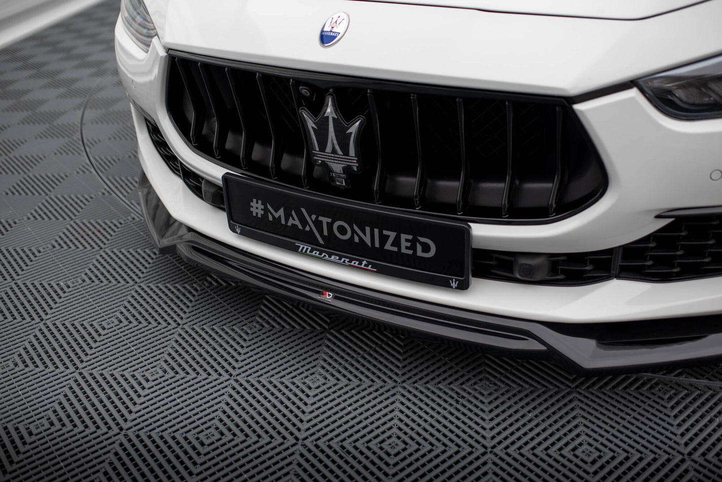 Forreste splitter V.2 Maserati Ghibli Mk3 Facelift