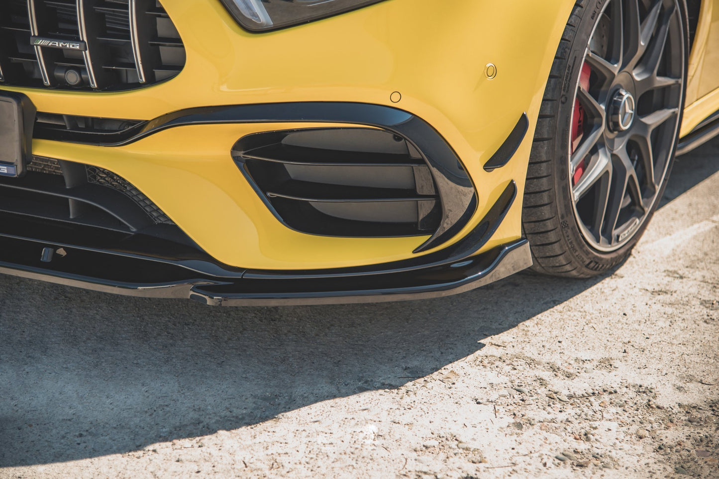 Forreste splitter V.2 Mercedes-AMG A 45 S Aero Pack W177