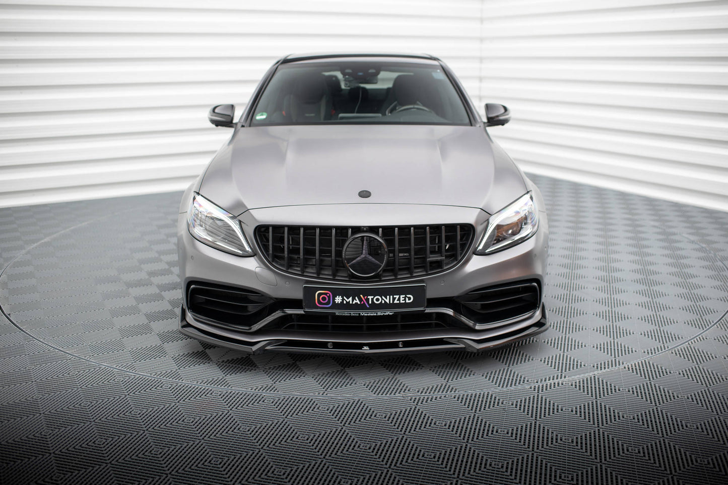 Forreste splitter V.2 Mercedes-AMG C63 Sedan / Estate W205 Facelift