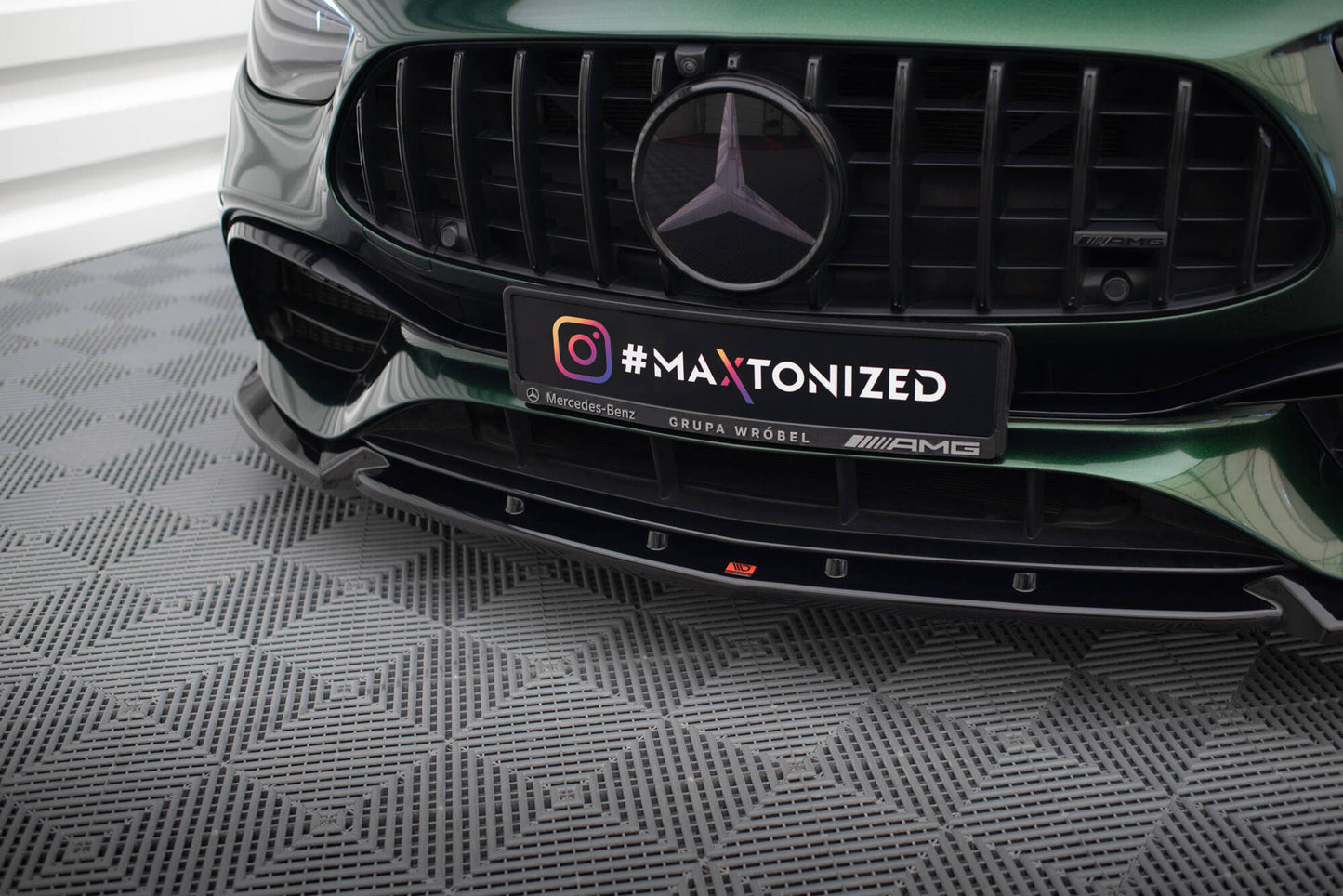 Forreste splitter V.2 Mercedes-AMG E63 W213 Facelift