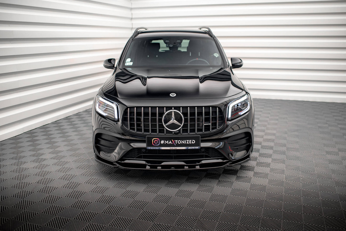 Forreste splitter V.2 Mercedes-AMG GLB 35 X247
