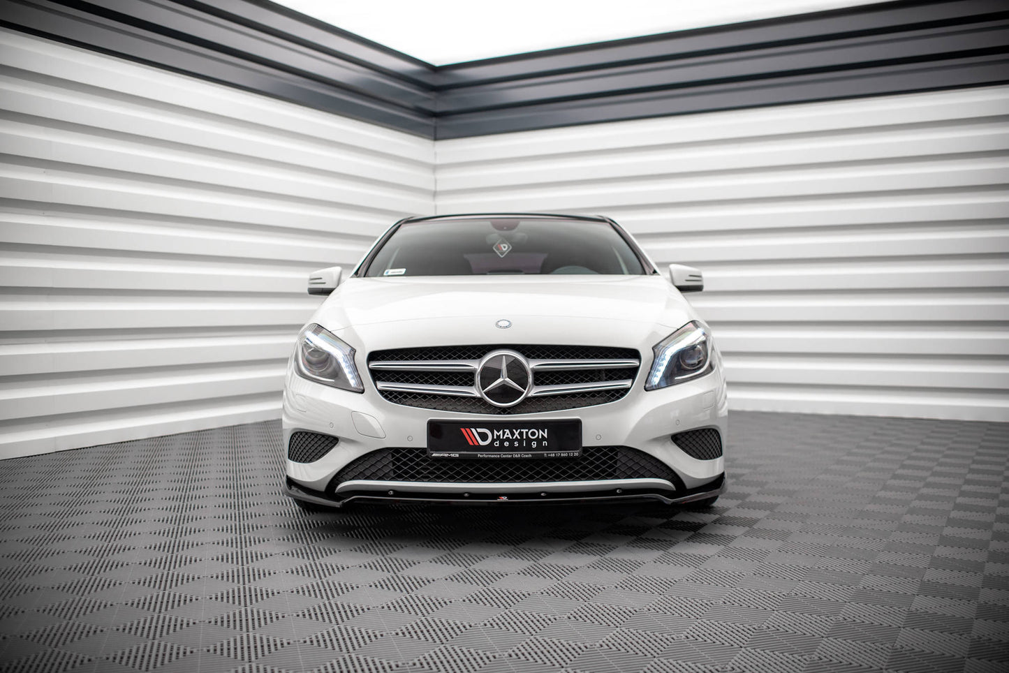 Forreste splitter V.2 Mercedes-Benz A W176