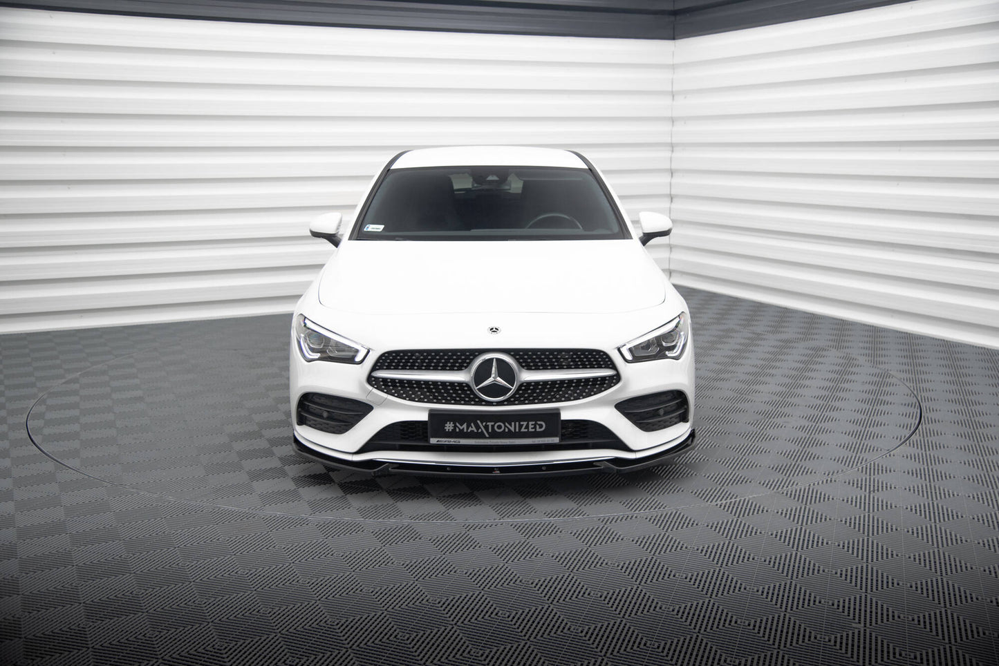 Forreste splitter V.2 Mercedes-Benz CLA A35 AMG / AMG-Line C118
