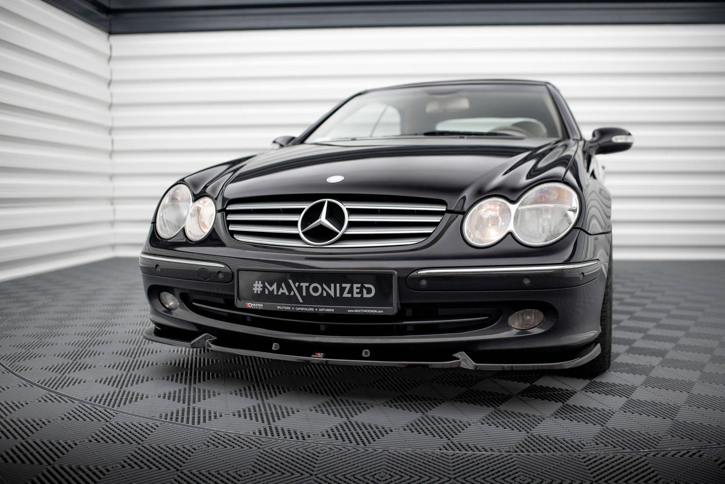 Forreste splitter V.2 Mercedes-Benz CLK W209