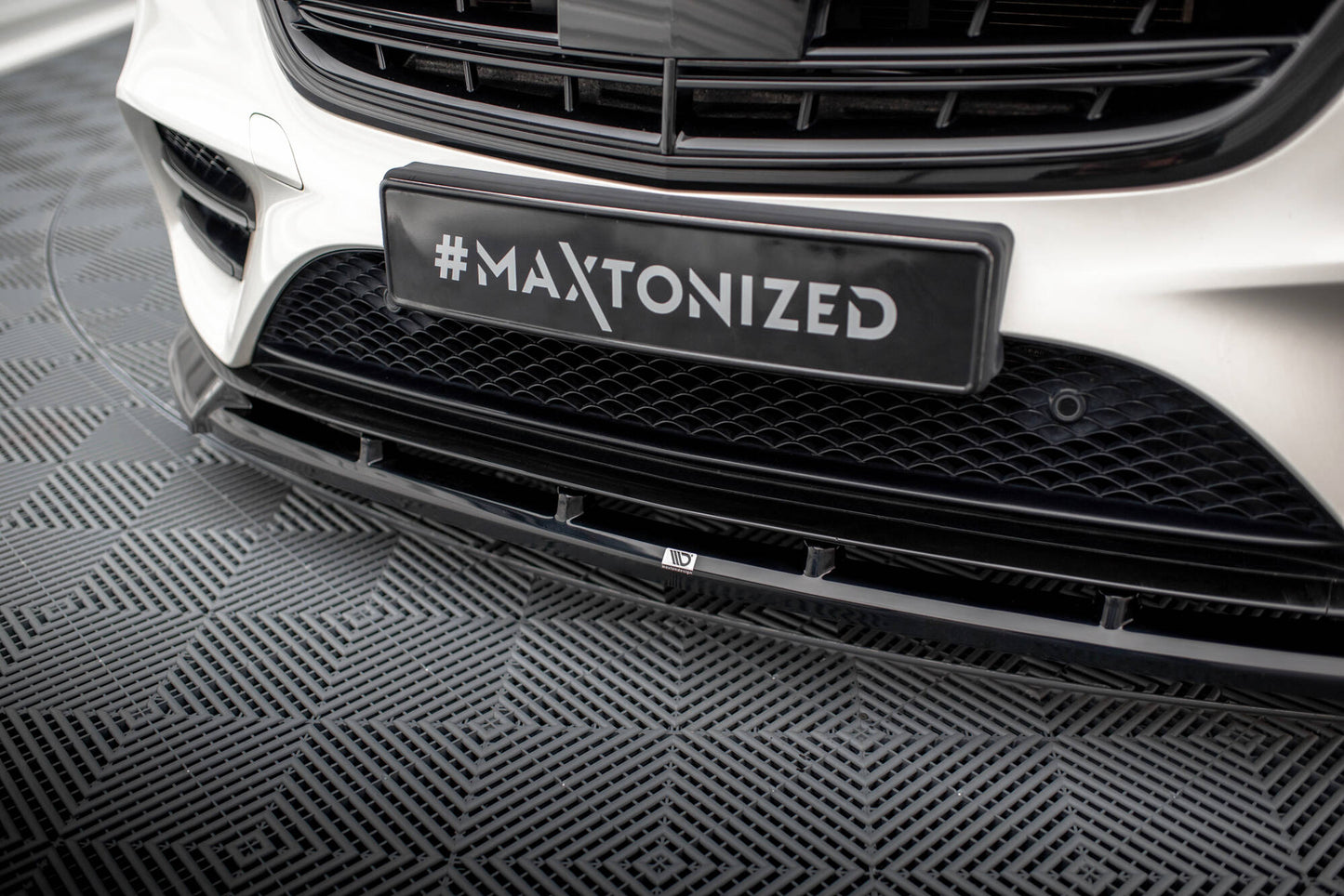 Forreste splitter V.2 Mercedes-Benz S AMG-Line W222 Facelift