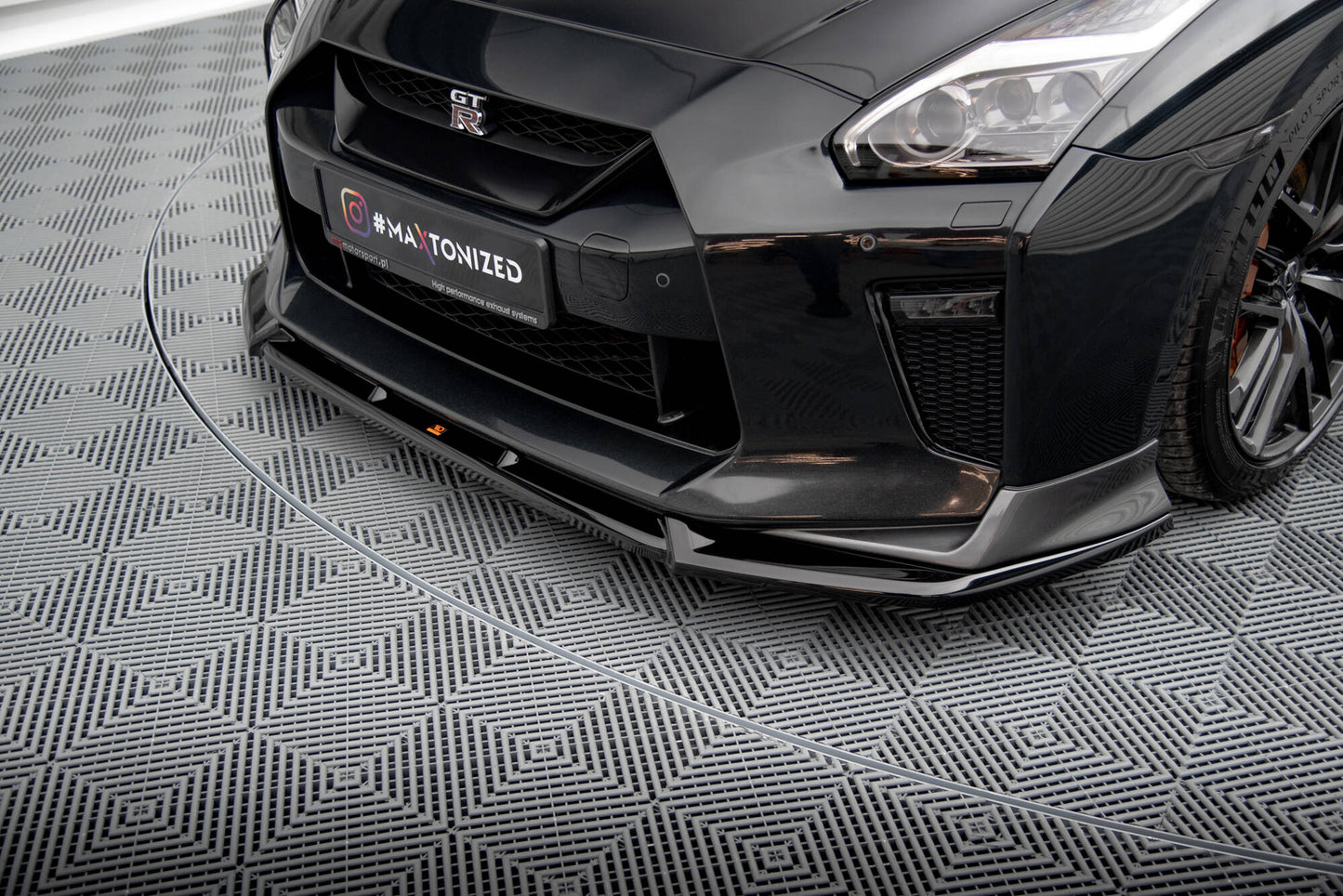 Forreste splitter V.2 Nissan GTR R35 Facelift