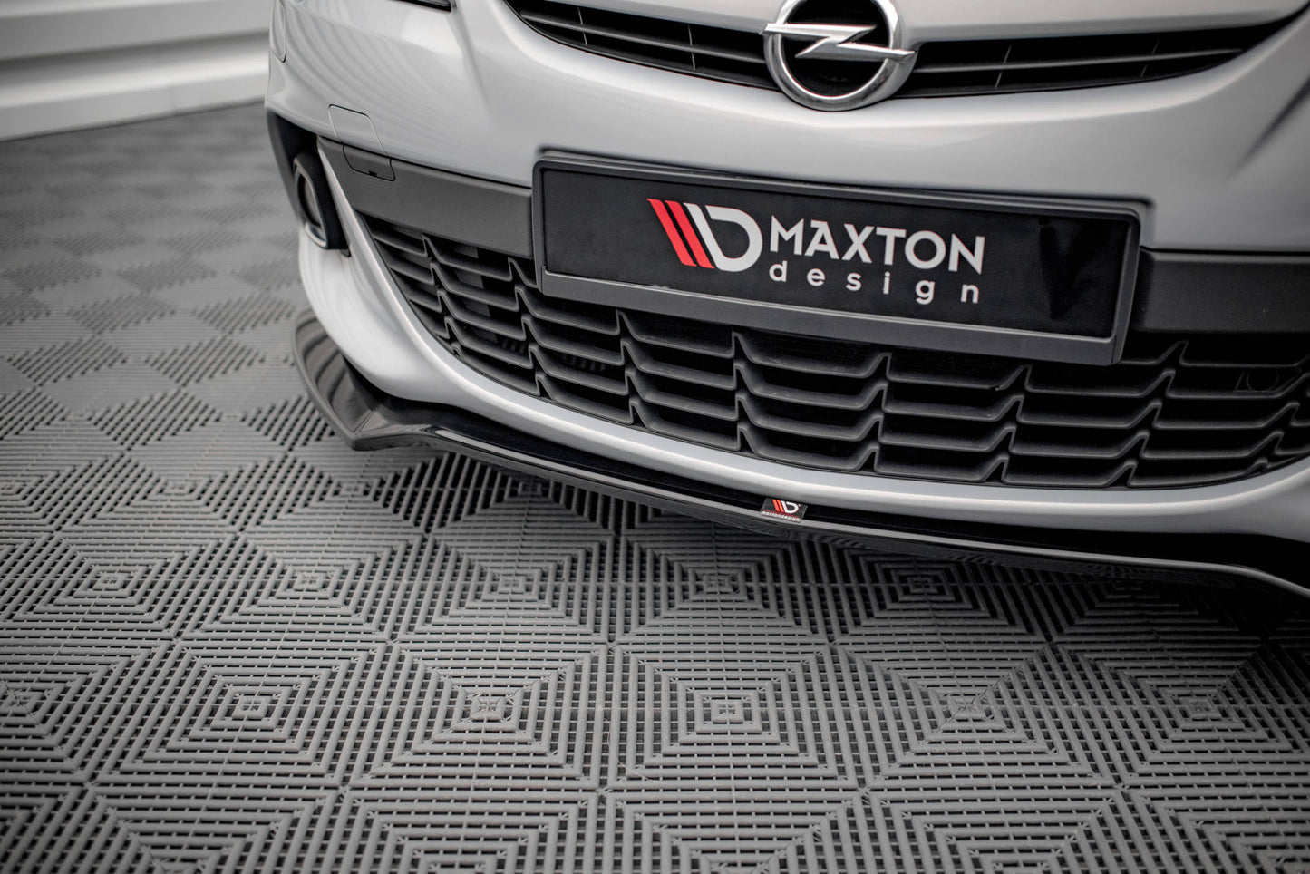 Forreste splitter V.2 Opel Astra GTC OPC-Line J