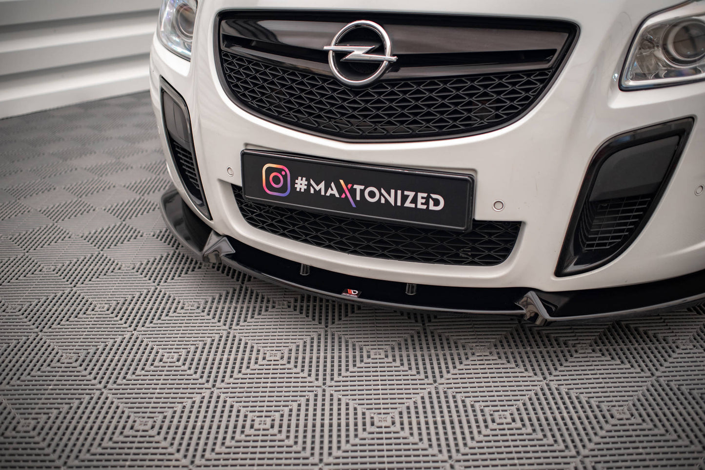 Forreste splitter V.2 Opel Insignia OPC Mk1