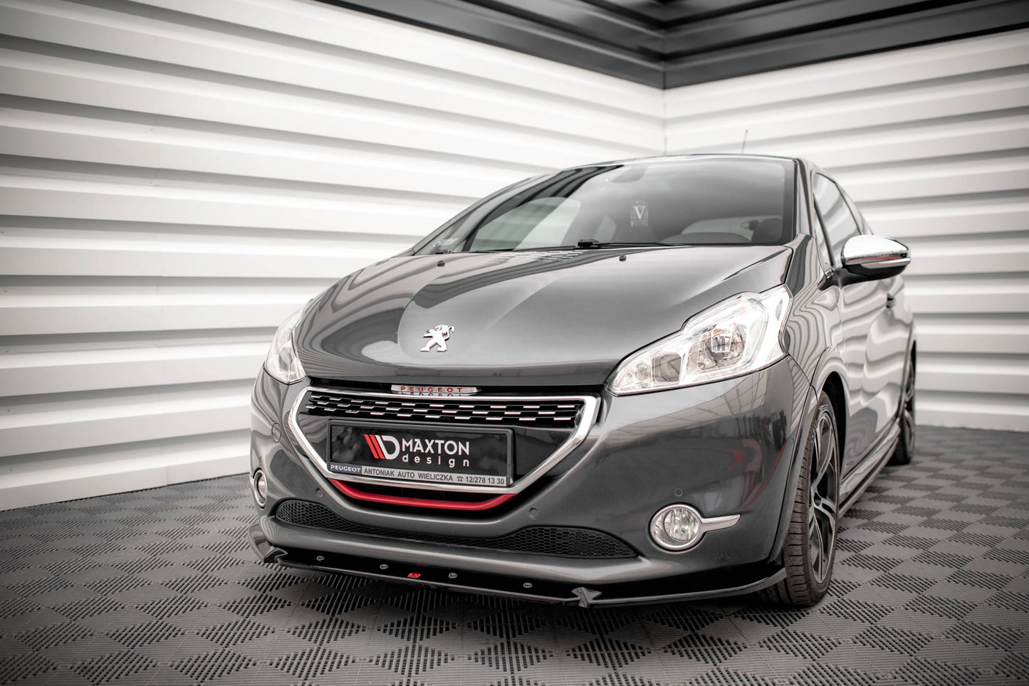 Forreste splitter V.2 Peugeot 208 GTi Mk1