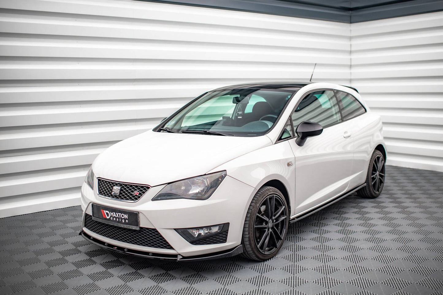 Forreste splitter V.2 Seat Ibiza FR SC Mk4 Facelift