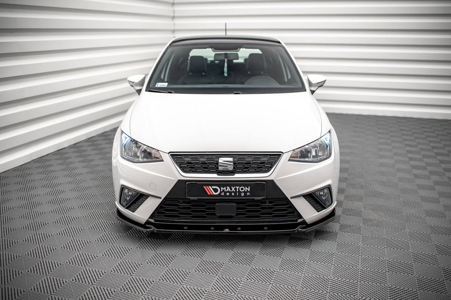Forreste splitter V.2 Seat Ibiza FR/ Standard Mk5