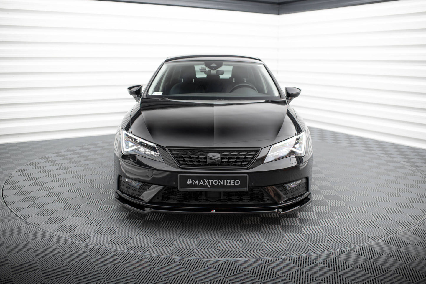 Forreste splitter V.2 Seat Leon Mk3 Facelift