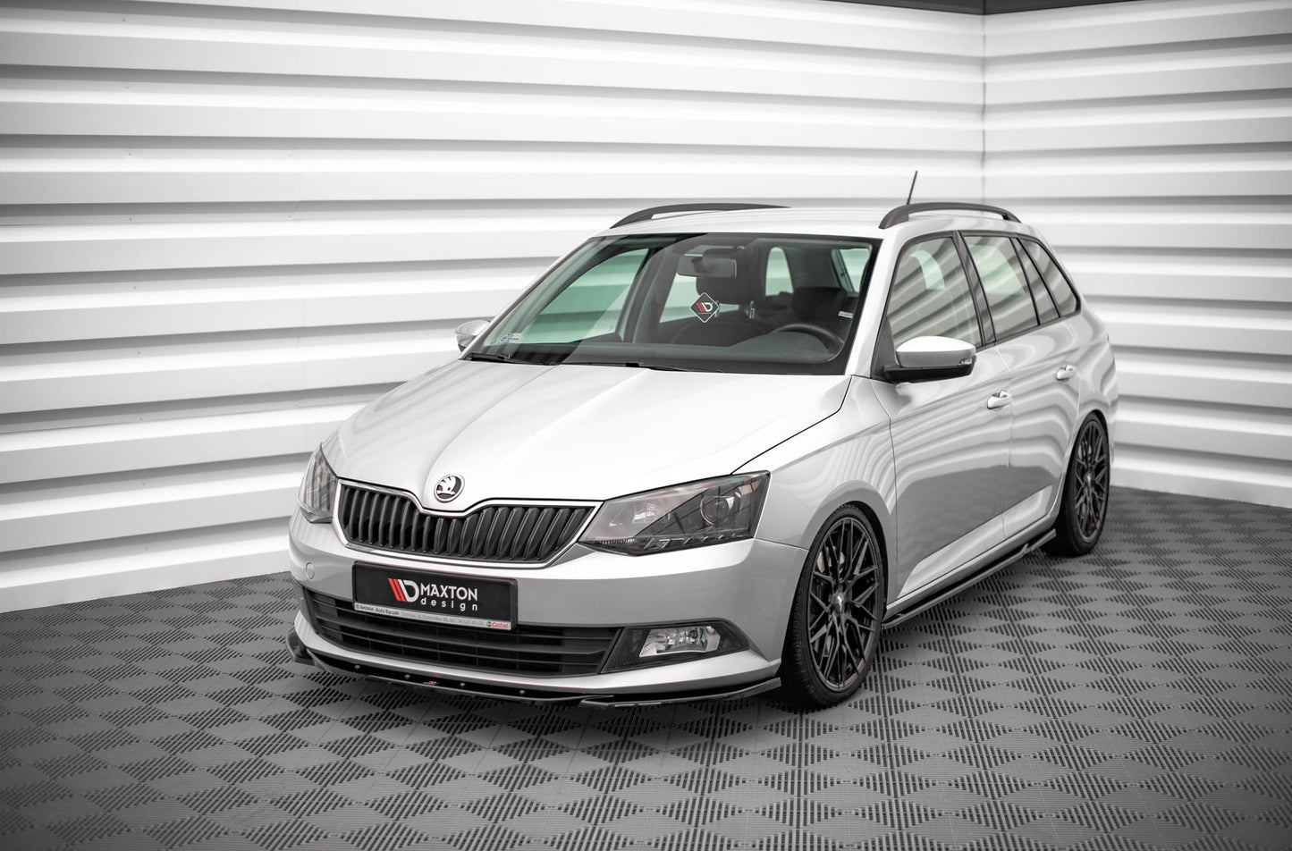 Forreste splitter V.2 Skoda Fabia Mk3
