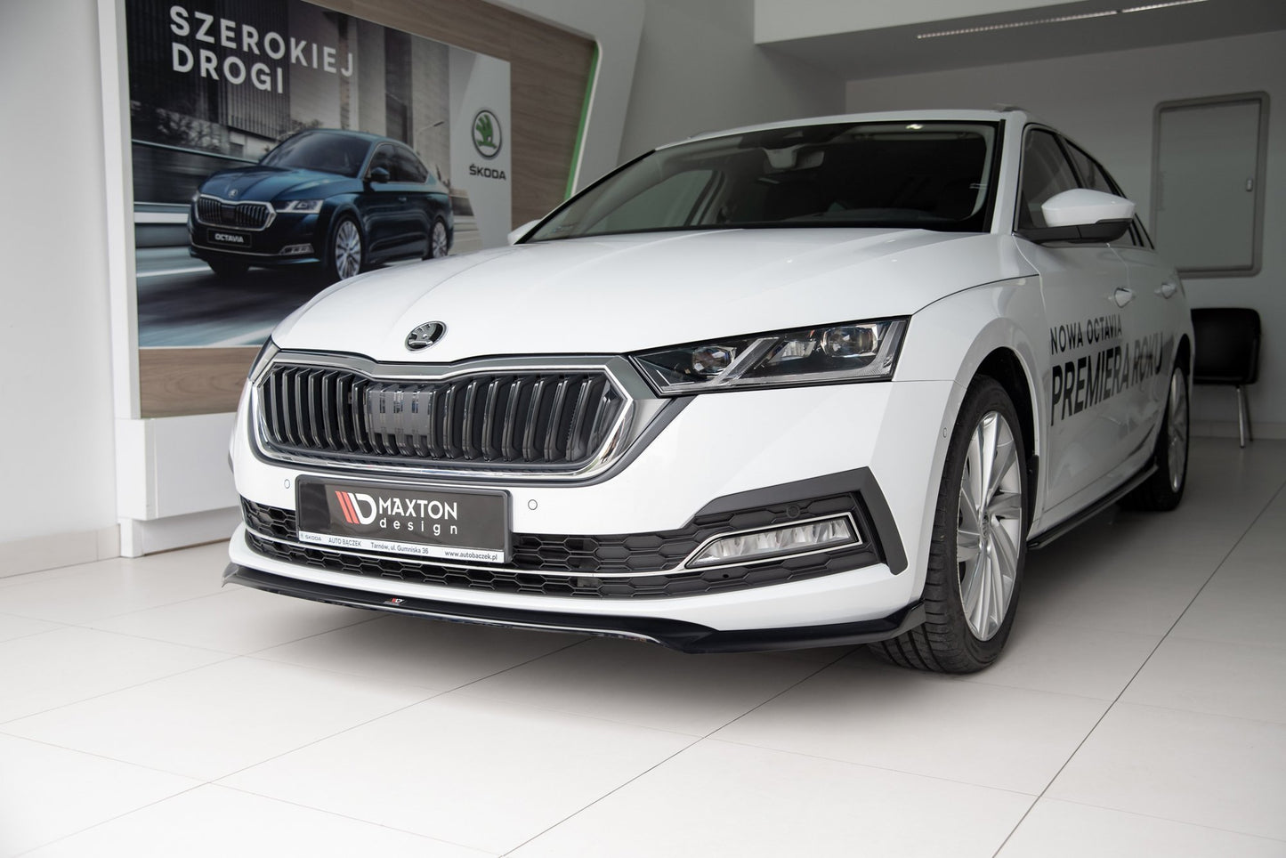 Forreste splitter V.2 Skoda Octavia Mk4