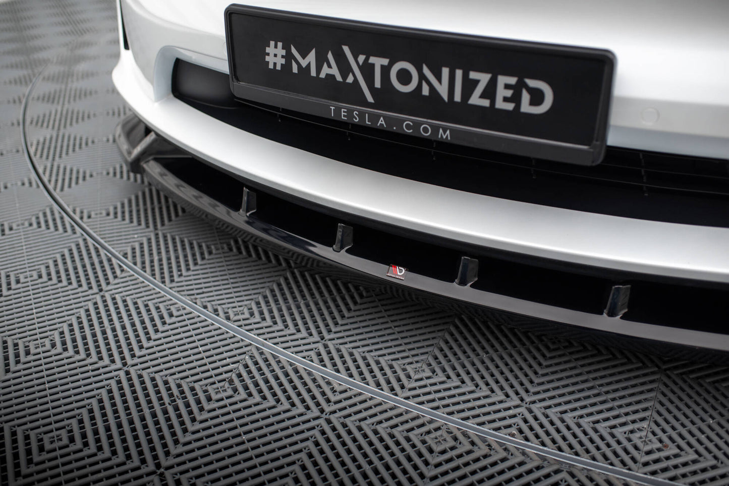 Forreste splitter V.2 Tesla Model X Mk1 Facelift