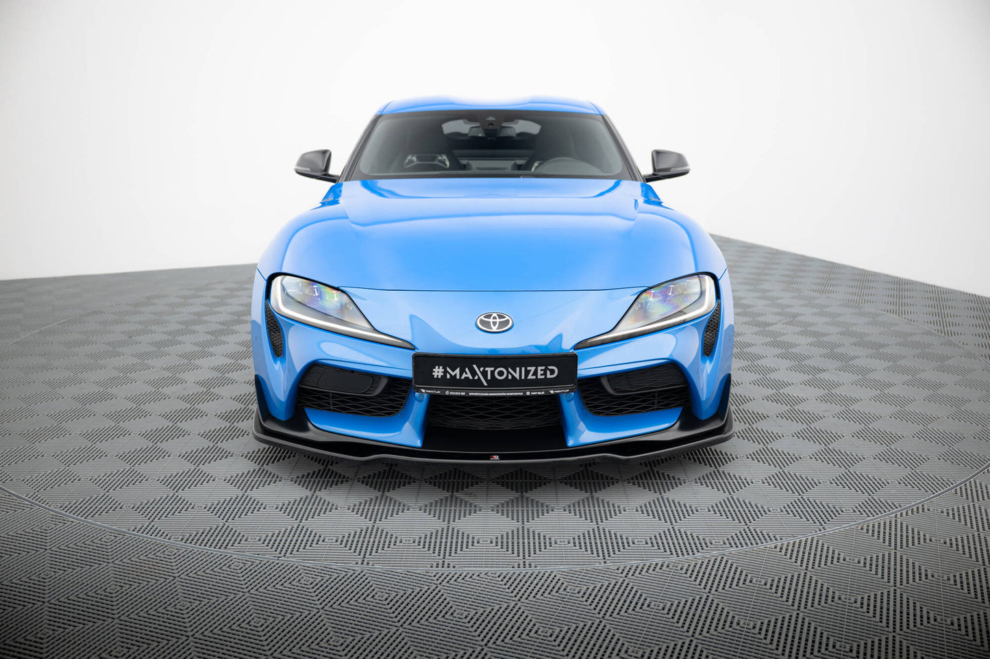 Forreste splitter V.2 Toyota Supra Mk5