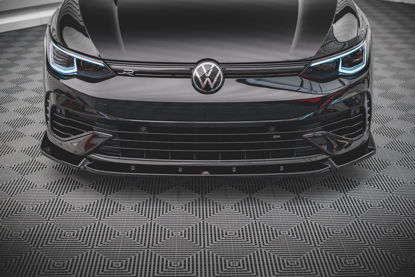 Forreste splitter V.2 Volkswagen Golf R Mk8