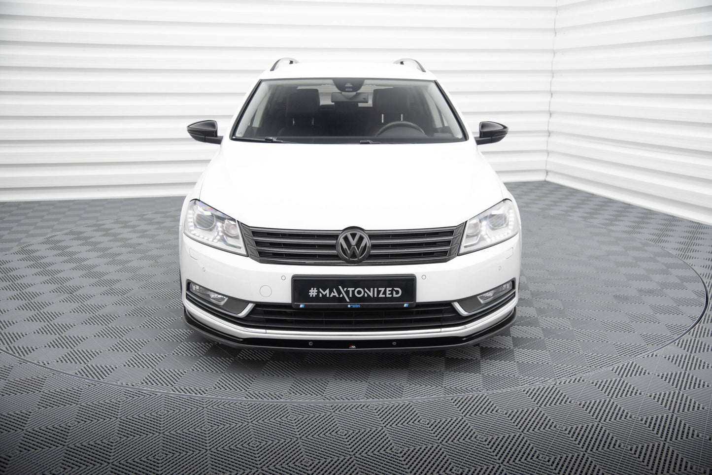Forreste splitter V.2 Volkswagen Passat B7
