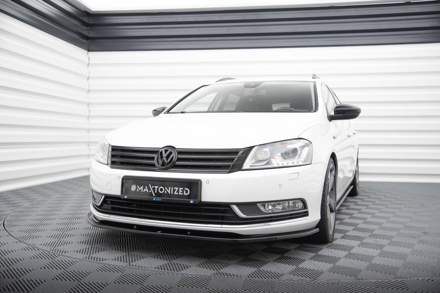 Forreste splitter V.2 Volkswagen Passat B7