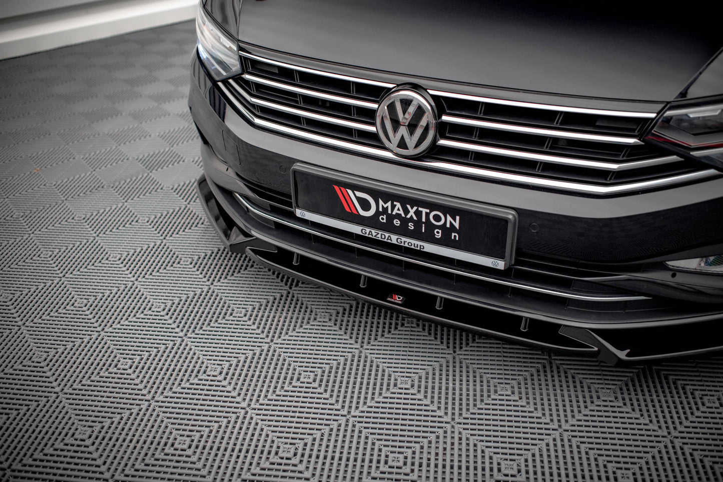 Forreste splitter V.2 Volkswagen Passat B8 Facelift