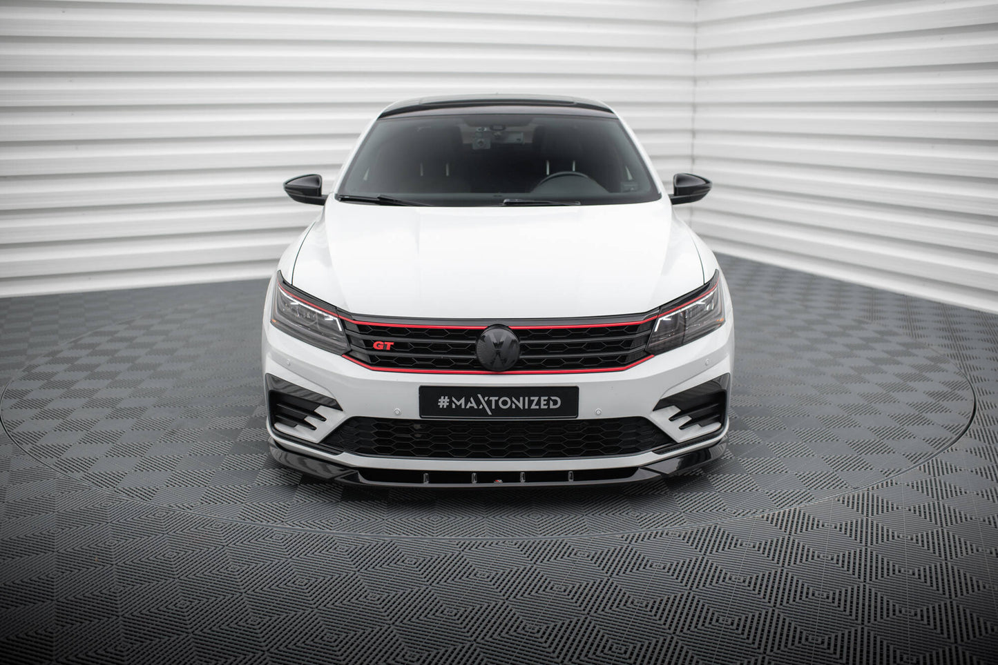 Forreste splitter V.2 Volkswagen Passat GT B8 Facelift USA