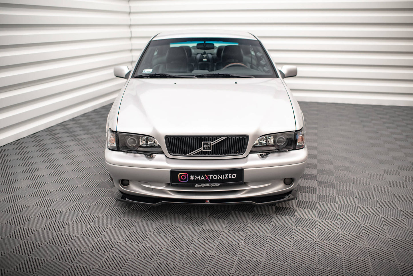 Forreste splitter V.2 Volvo C70 Mk1