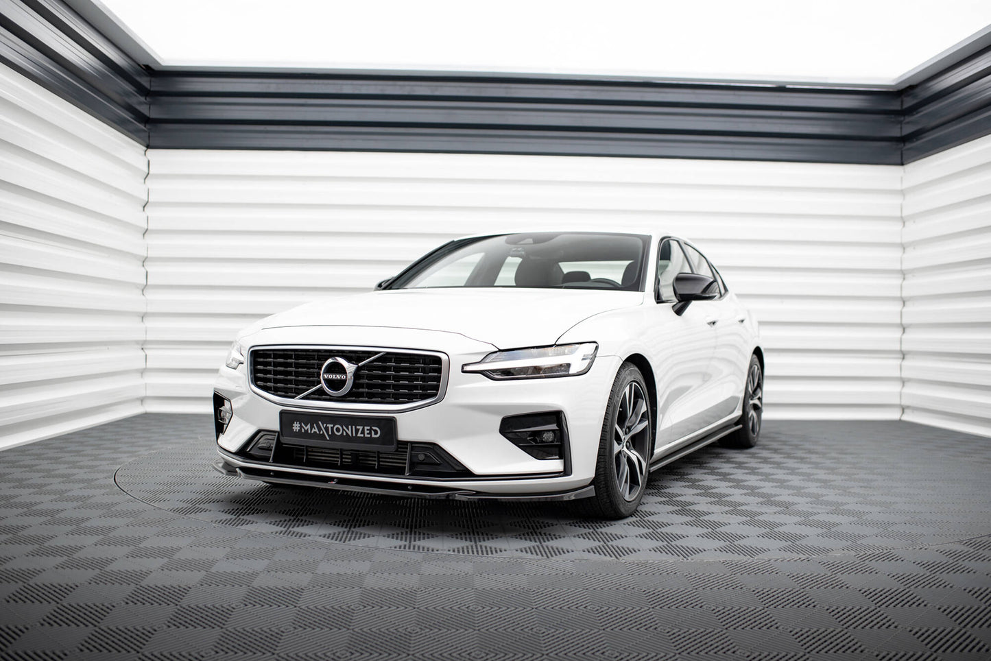 Forreste splitter V.2 Volvo S60/V60 R-Design Mk3