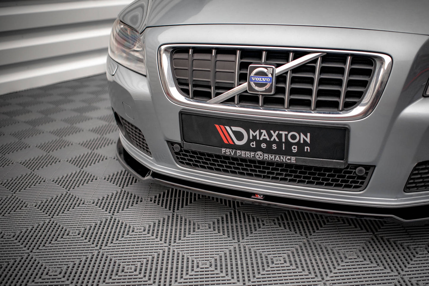 Forreste splitter V.2 Volvo V70 Mk3