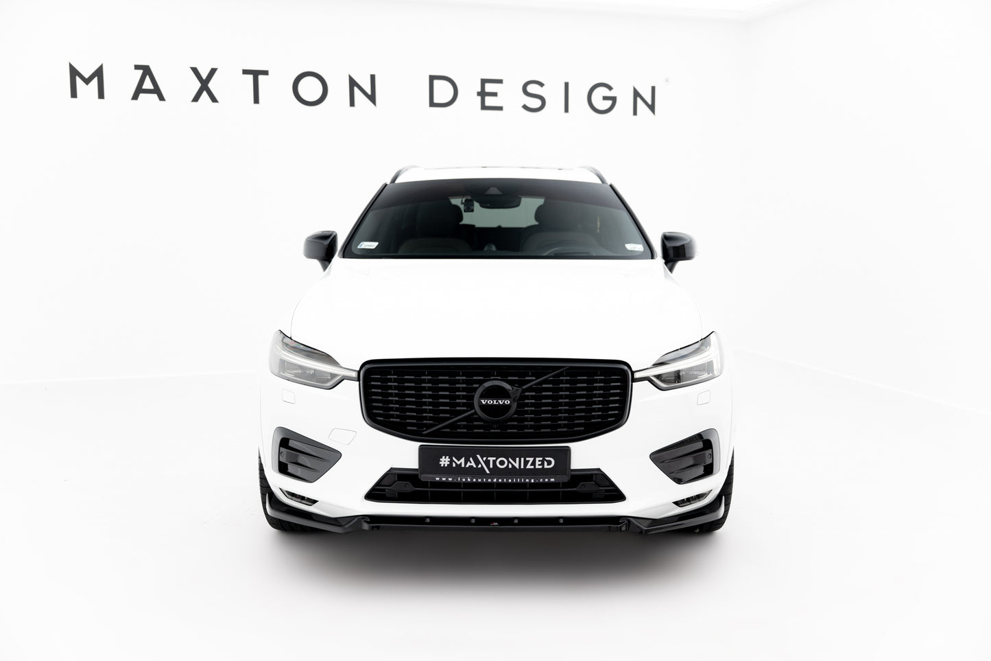 Forreste splitter V.2 Volvo XC60 Mk2 R-Design
