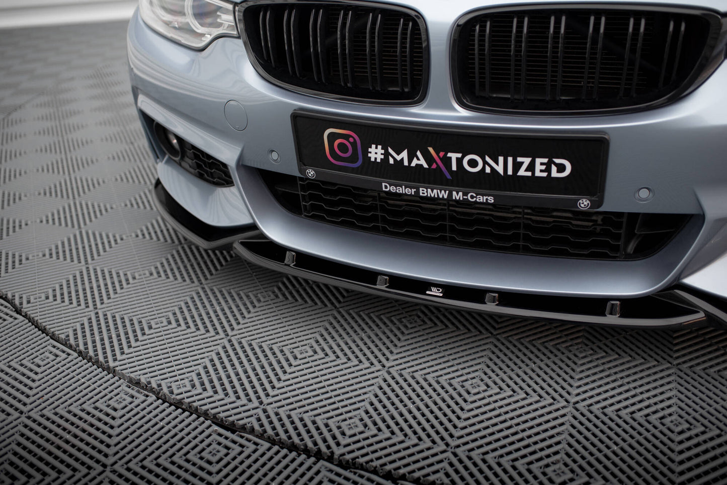 Forreste splitter V.3 BMW 4 Coupe / Gran Coupe / Cabrio M-Pack F32 / F36 / F33
